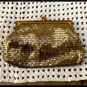 Vintage Whiting & Davis Retractable Key Ring Coin Purse Evening Bag 2960